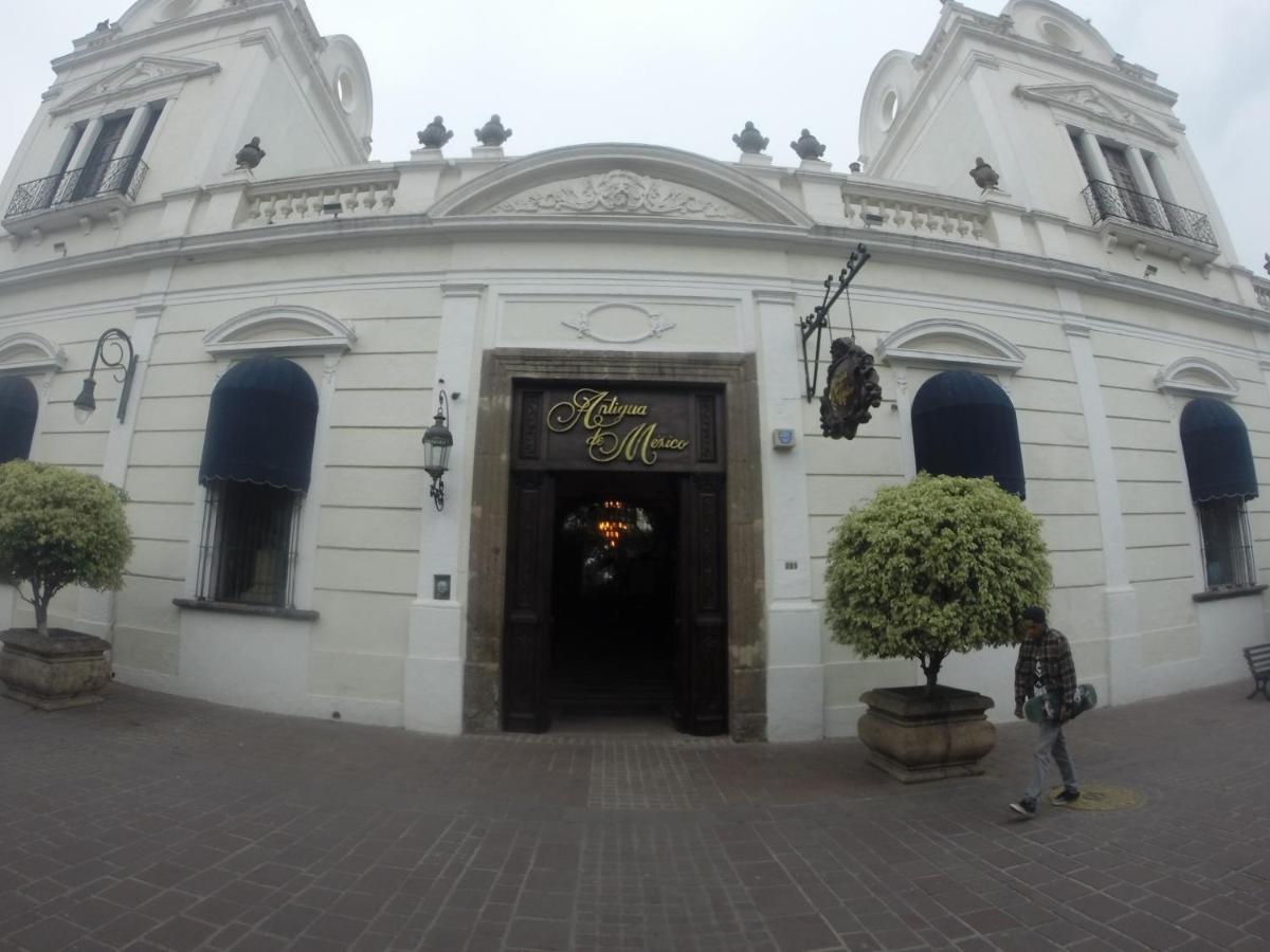 גואדלחארה Hospedaje Tlaquepaque מראה חיצוני תמונה