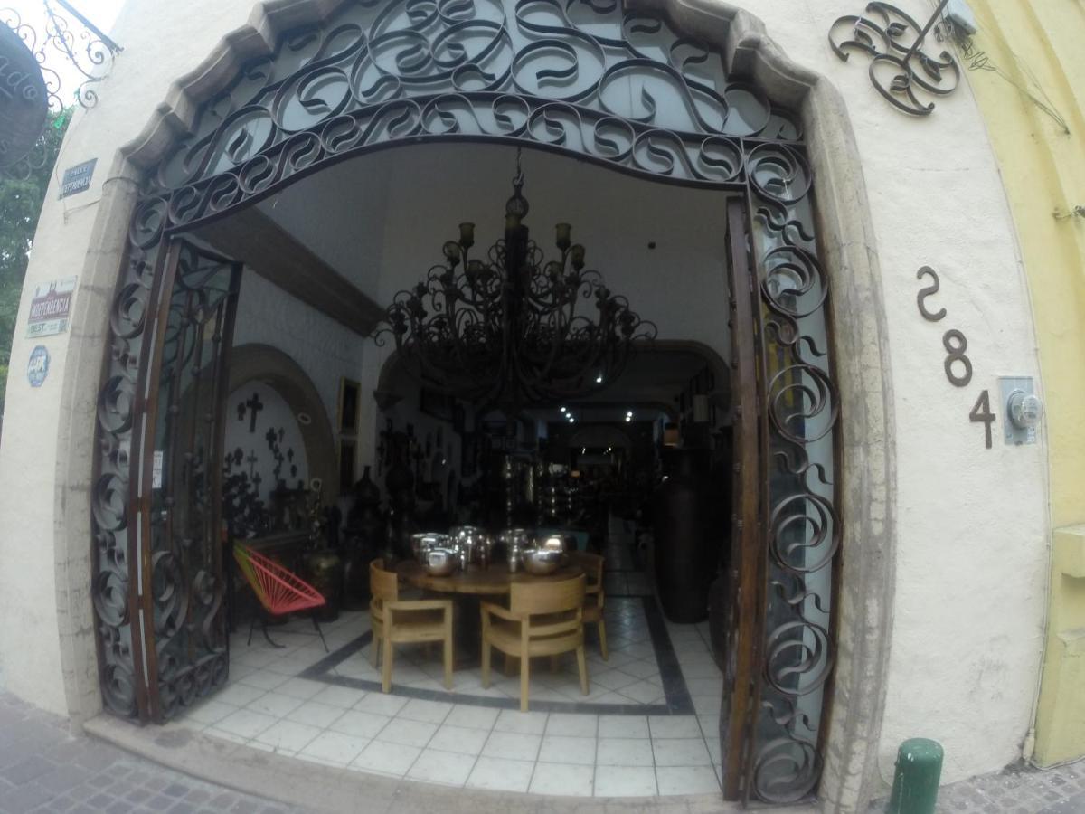 גואדלחארה Hospedaje Tlaquepaque מראה חיצוני תמונה